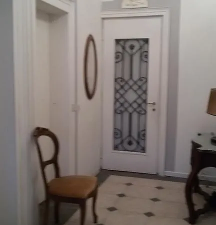 Fiorita 3* מונפלקונה