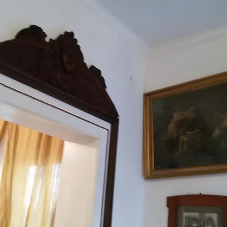 Fiorita לינה וארוחת בוקר