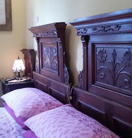 לינה וארוחת בוקר Fiorita